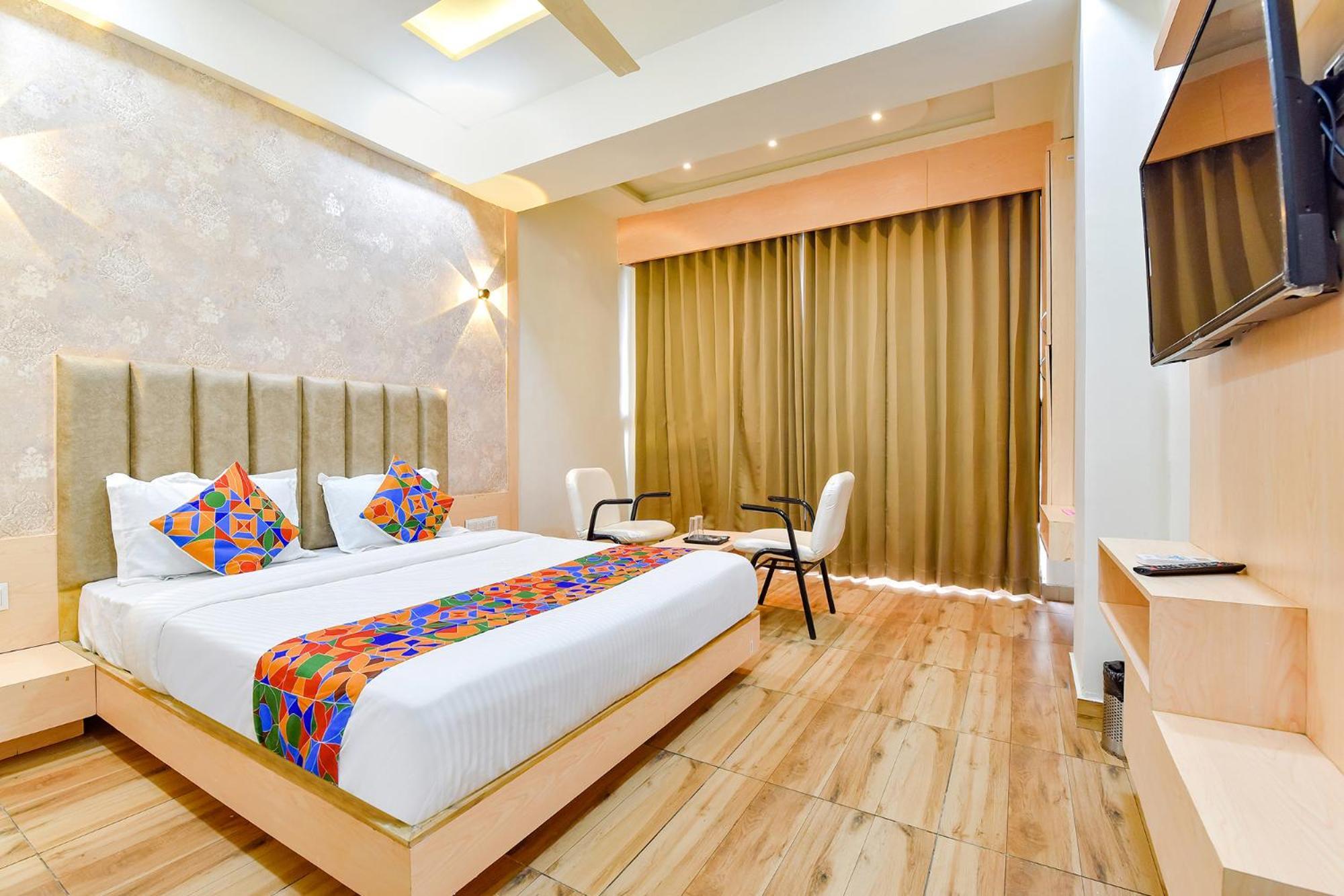 Fabhotel Symphony Grand Ахмедабад Екстер'єр фото