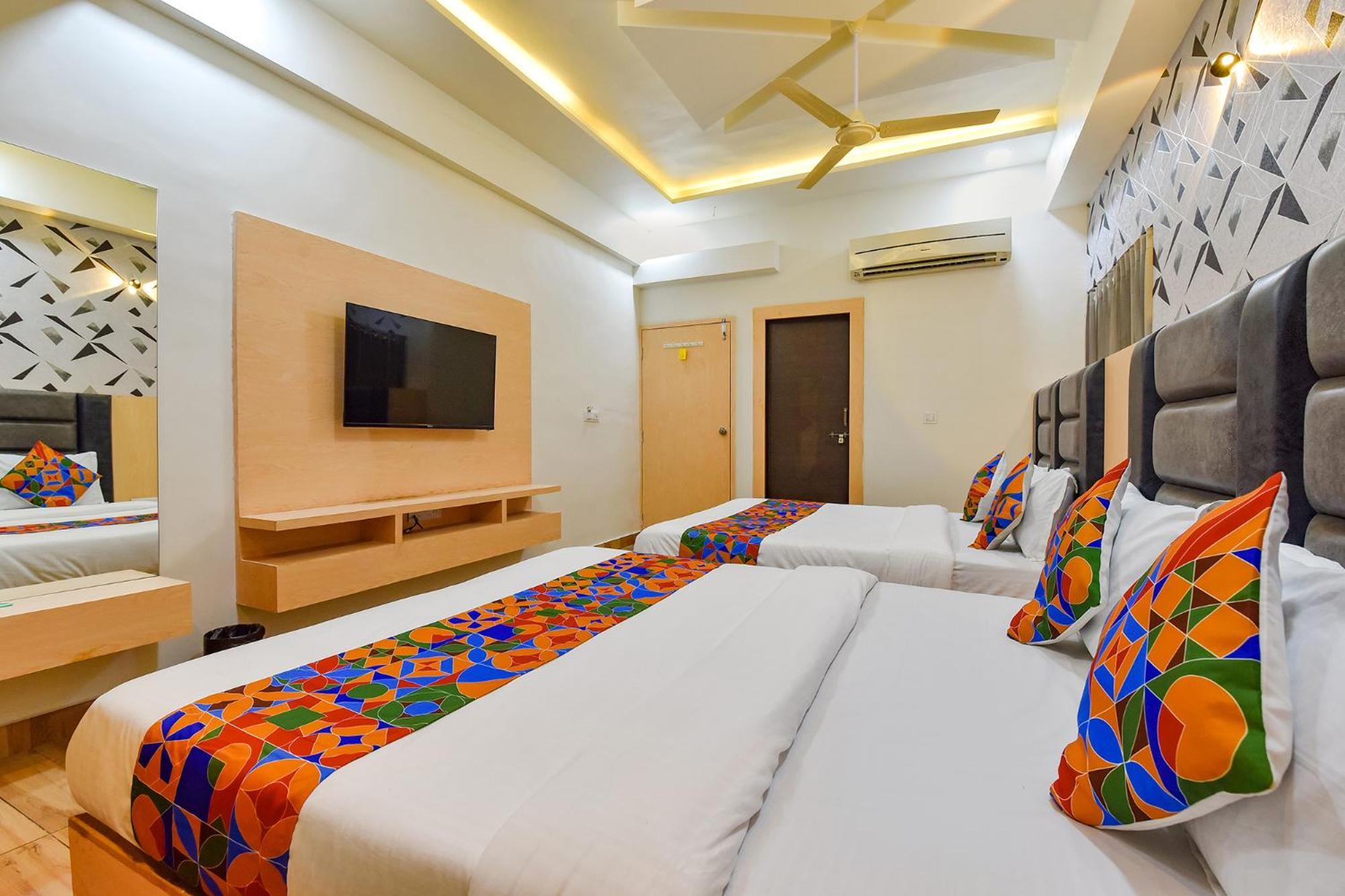 Fabhotel Symphony Grand Ахмедабад Екстер'єр фото